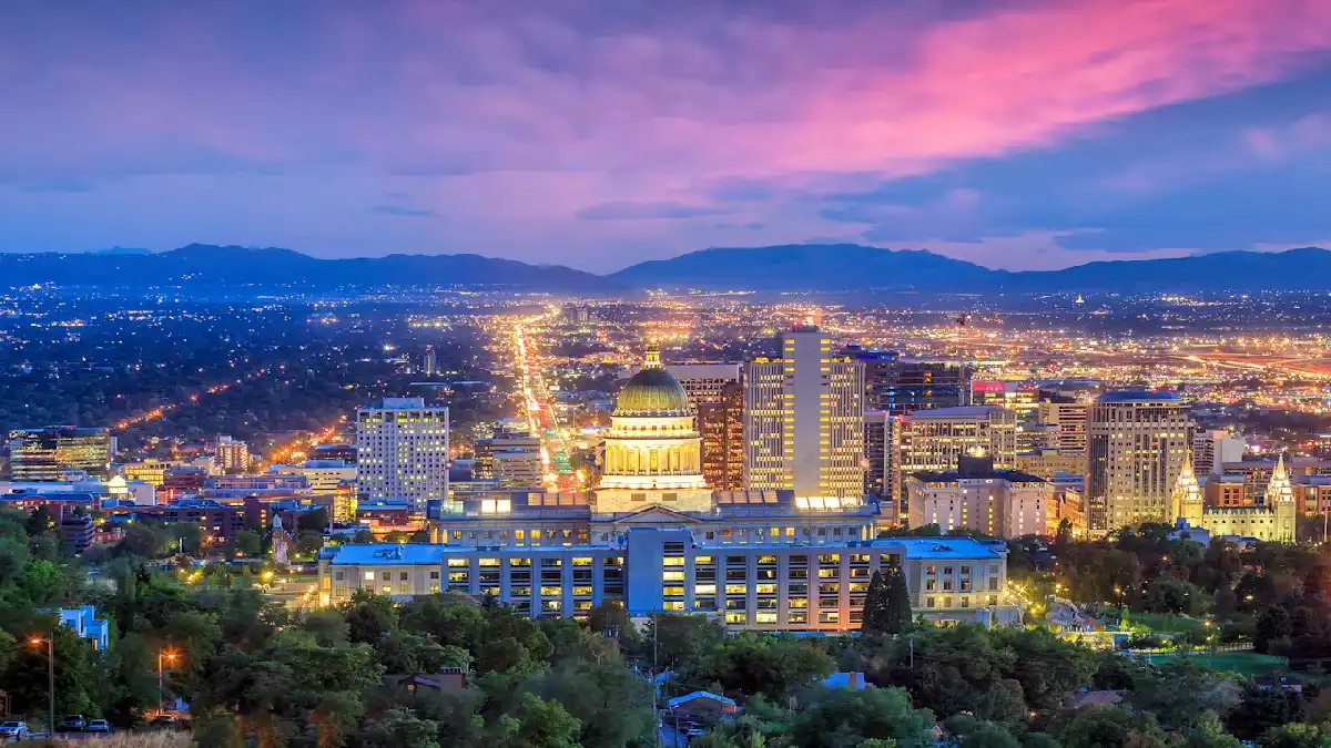 A image of salt lake city take from the mountain in the evening.